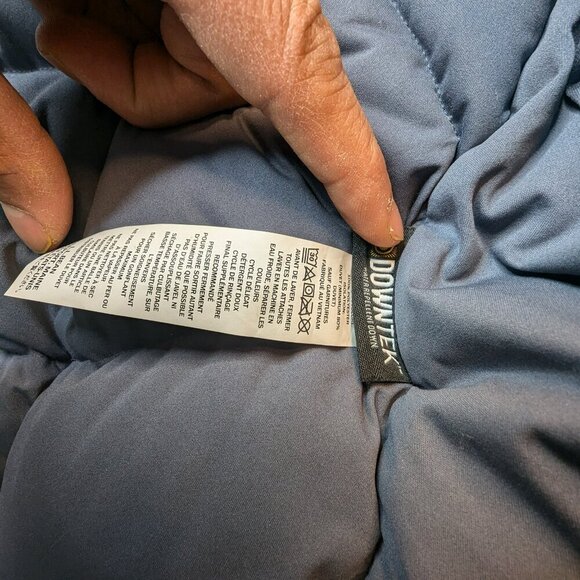 L.L Bean Women's Stretch Down Hooded Puffer Coat Gray Bluish Color Size XS - Picture 8 of 11